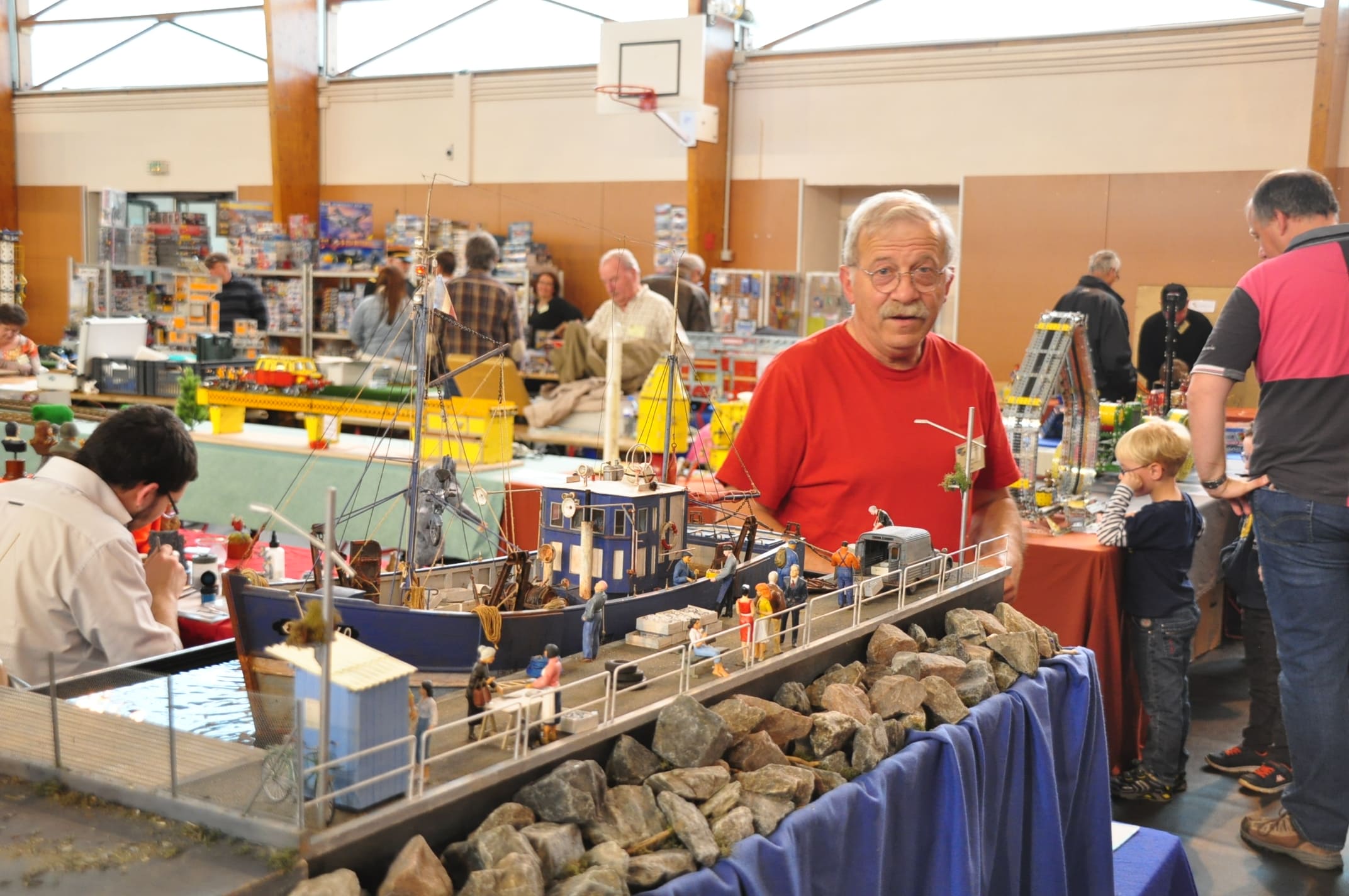 Salon de la maquette 2015 Cuffies port