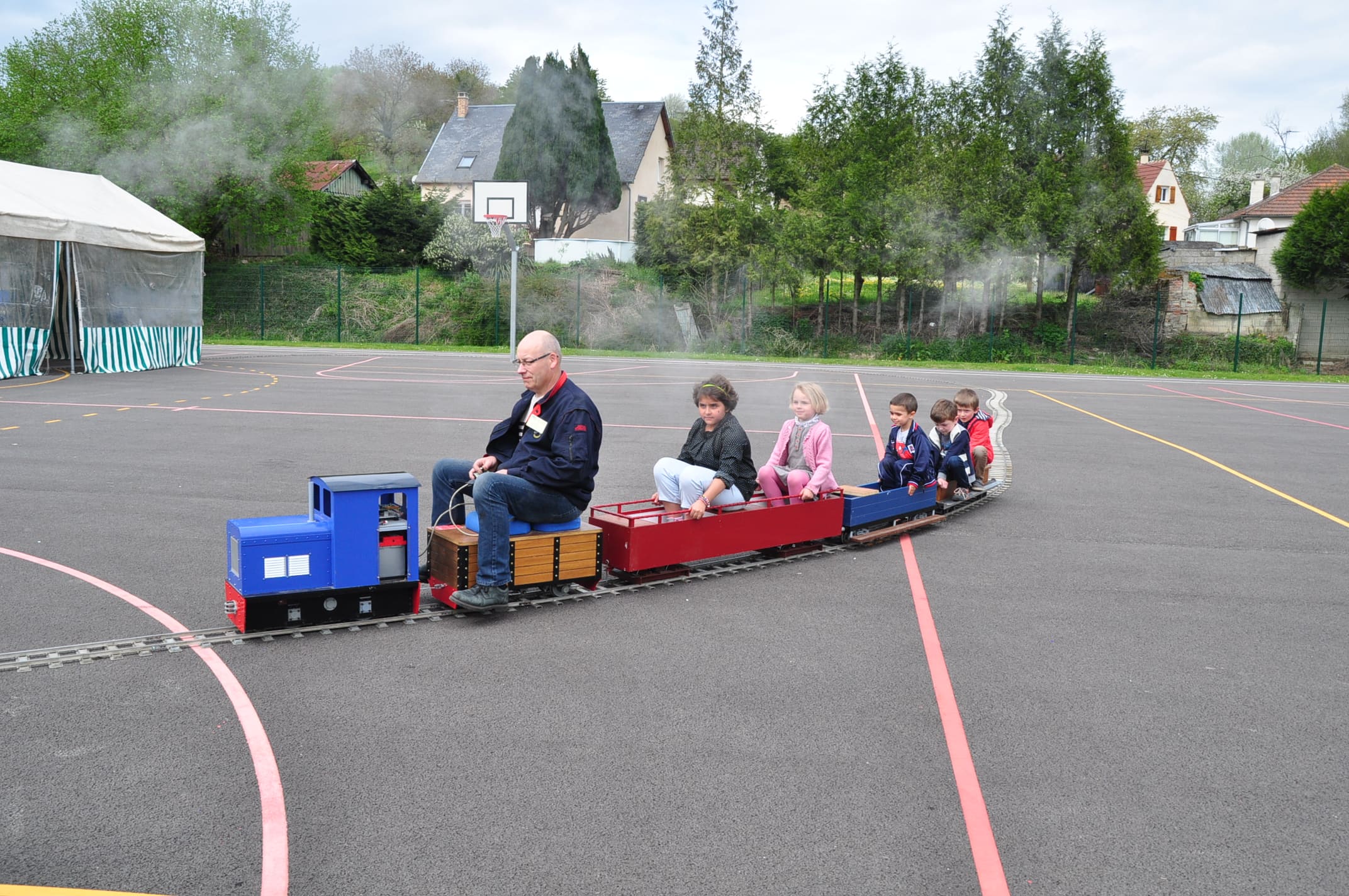 Salon de la maquette 2015 Cuffies petit train